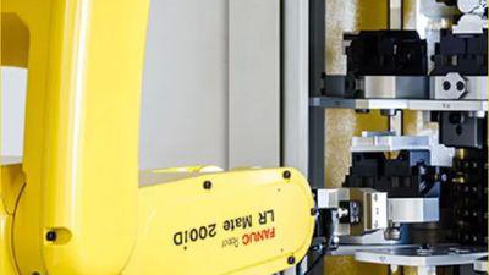 How Buyers Are Reassessing Pharma Cleanroom Robot Handling Investments