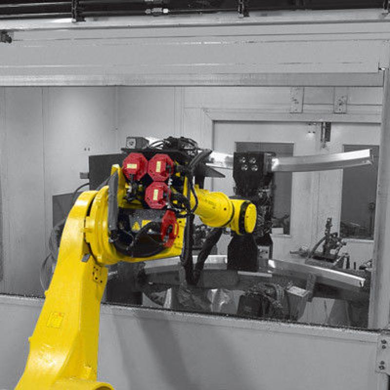 Palletizer Fanuc R-2000iC/125L Industrial Robot Manipulator For Palletizing  With Vacuum Suction Cup Gripper
