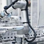 Universal Robot UR10 Industrial Collaborative Robots With OnRobot Gripper For Pick Place Robot