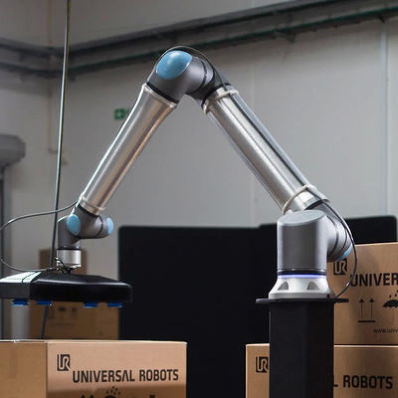 Universal Robots UR20 - 20 Kg (44.1 Lbs) Payload Collaborative Robot With 1 M/s 39.4 In/s Typical TCP Speed