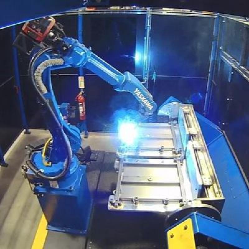 Payload 12kg Reach 2010mm Industrial Arc Welding Robot 6 Axis Yaskawa AR2010 And Robot Welding Gun Spot Supplier