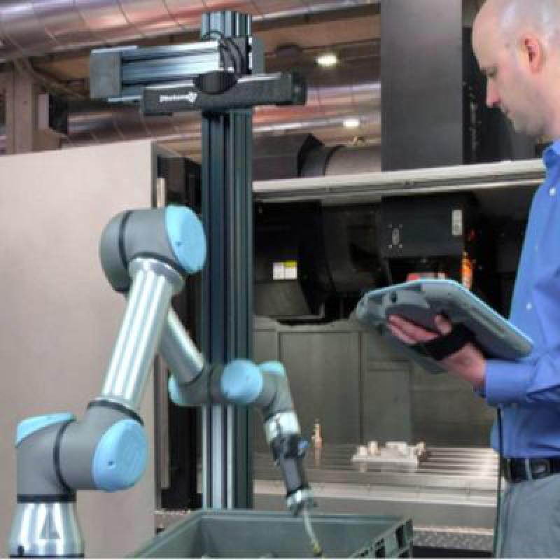 Pick And Place Robot Arm 6 Axis UR5e Cobot Robot With CNGBS Robot Gripper For Robotic Picking Solutions