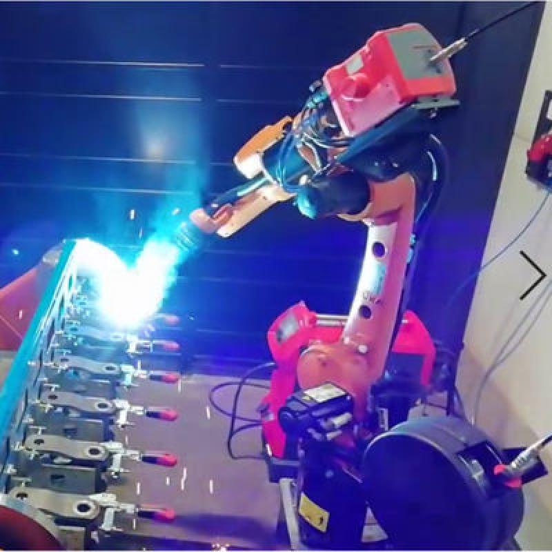 Palletizing Robot KR8 R1620 With 6 Axis Robotic Arm For Robot Palletizer