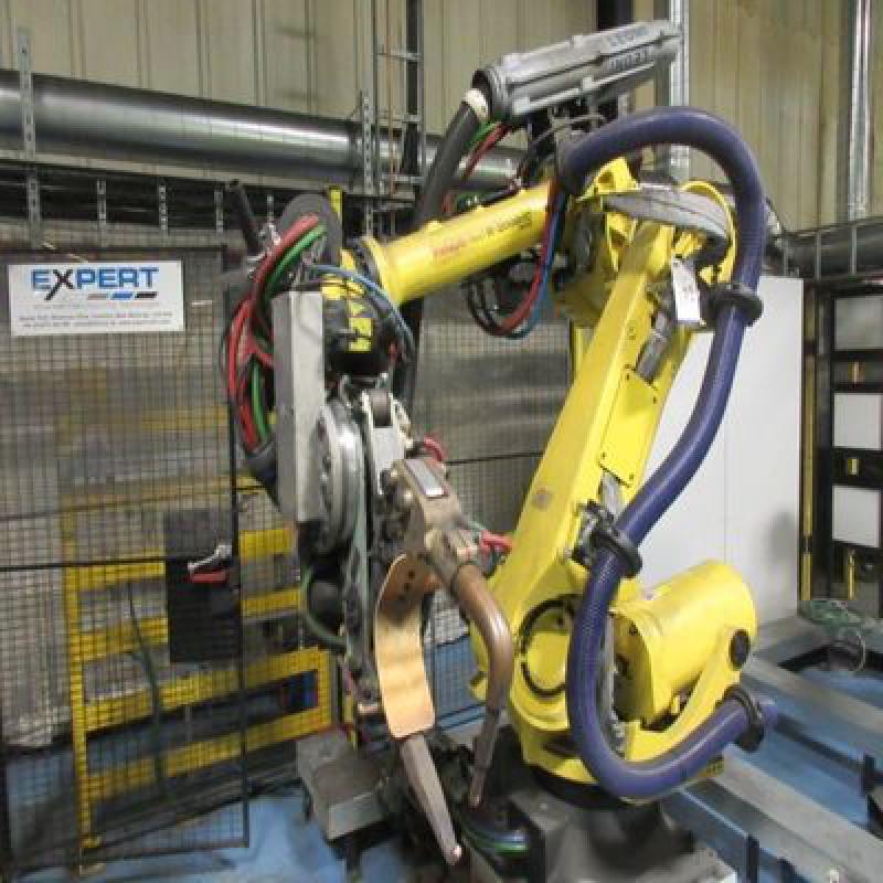 Spot Welding Robot 6 Axis Robot Arm Price R-2000iC-165F For Robotic Welding