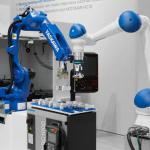 6 Axes Yaskawa GP12 1.5KVA Pick And Place Robot Arm