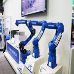 YASKAWA GP25 Industrial Robotic Arm Quick And Efficient Installation With Pick And Place Robot Arm