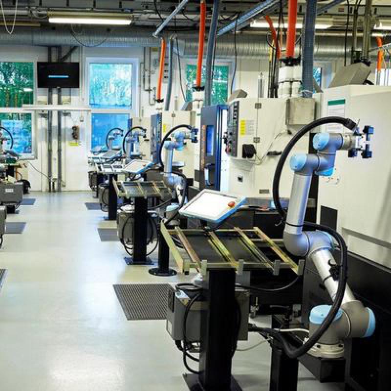 High Reach Cobot Robot UR 10e With 1300MM Reach As Material Handling Equipment And Robotic Welding Machine