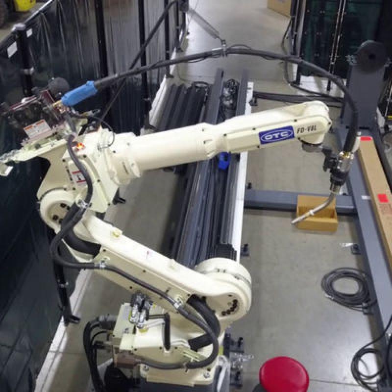 6 Axis Robotic Welding Arm FD-V8L Other ARC Welders DM500 Robot Welding Station