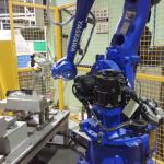Sonotec Ultrasonic Cutting Knife HP-8701 Yaskawa GP12 Robot for Ultrasonic Cutting Applications