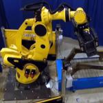 Customized Robot Gripper Fanuc M-2000iA/1200 Payload 1200kg Heavy 6 Axis Material Handling Palletizing Industrial Robotic Arm